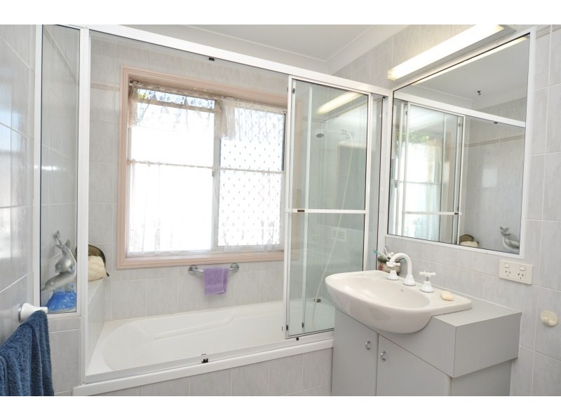 5/15 Esplanade West, Paradise Point QLD 4216