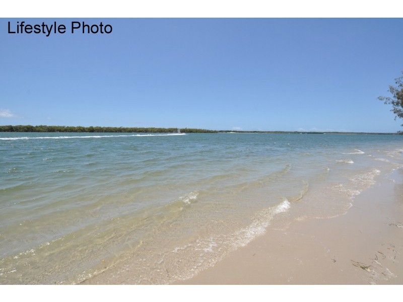 1/24 Howard Street, Runaway Bay QLD 4216