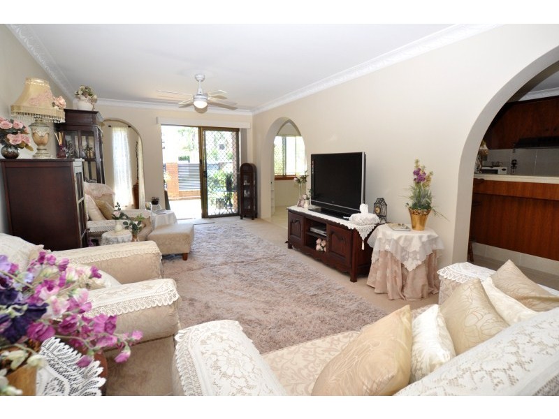 1/24 Howard Street, Runaway Bay QLD 4216