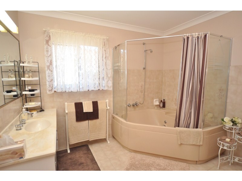 1/24 Howard Street, Runaway Bay QLD 4216