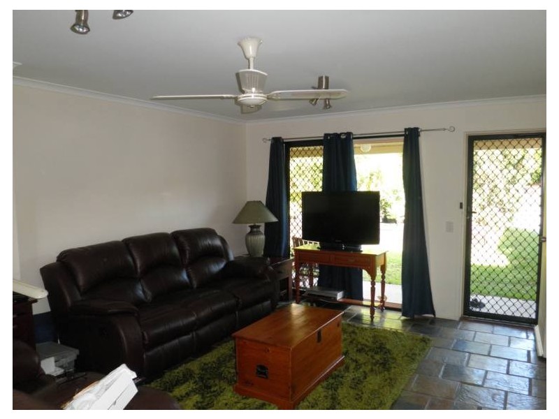 8/14 Fonda Place, Oxenford QLD 4210