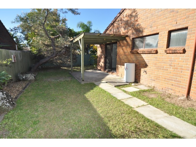1/40 Kangaroo Avenue, Coombabah QLD 4216