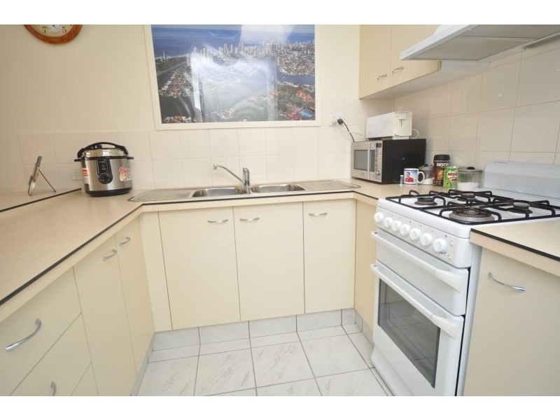 5/18 Maiala Close, Paradise Point QLD 4216