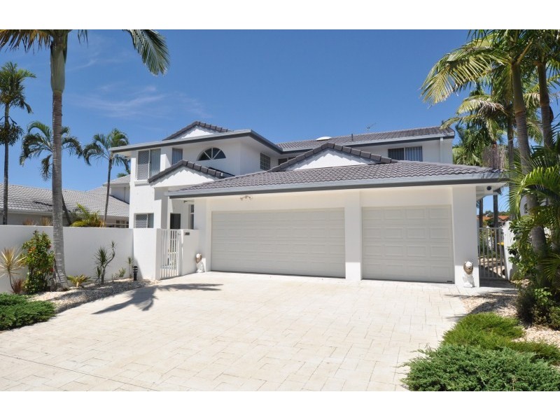28 Sundance Way, Runaway Bay QLD 4216