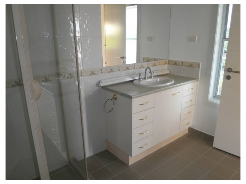 13A Clifton Street, Biggera Waters QLD 4216