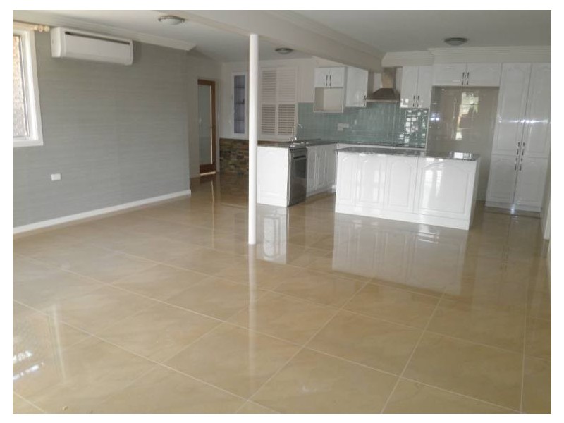 13B Clifton Street, Biggera Waters QLD 4216