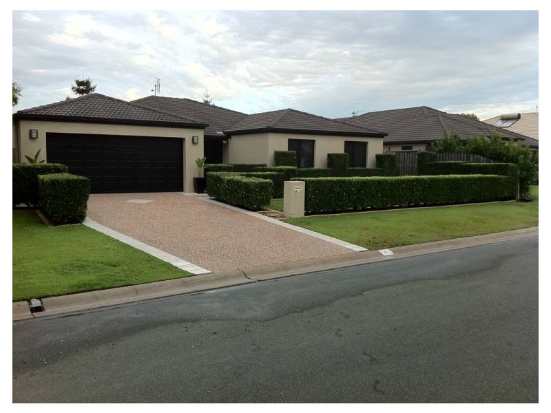 4 Broxbourne Place, Oxenford QLD 4210