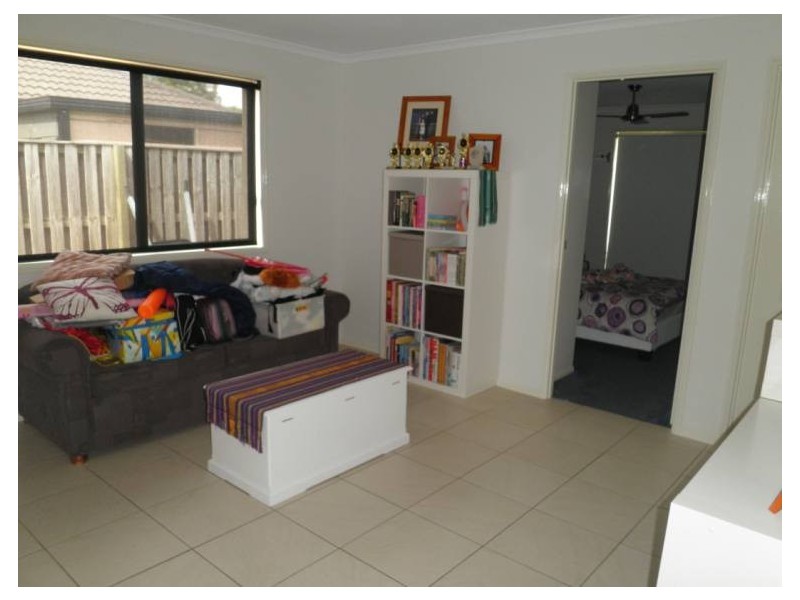 4 Broxbourne Place, Oxenford QLD 4210