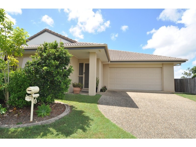 2/16 Old Kent Road, Upper Coomera QLD 4209