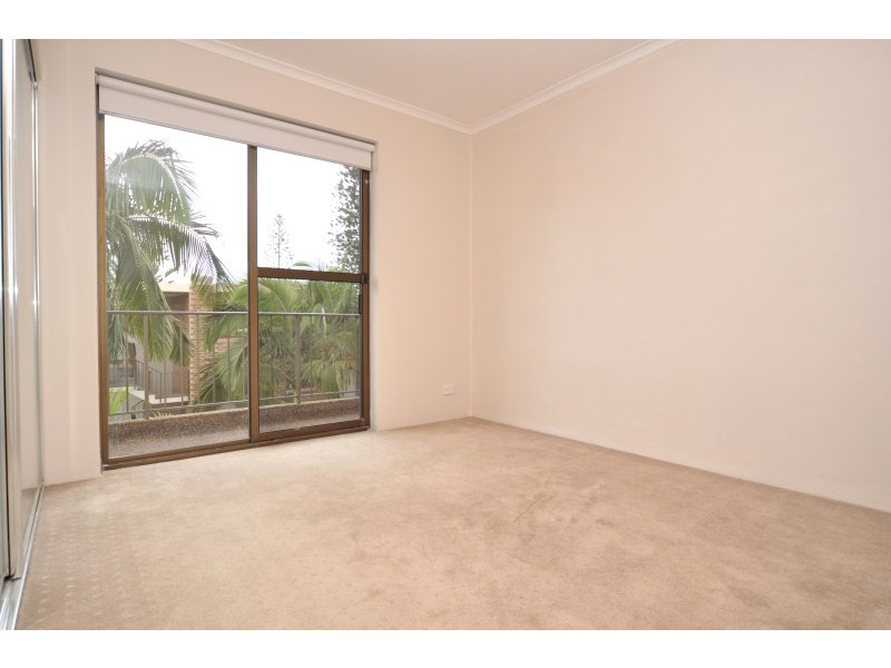 36/490 Marine Parade, Biggera Waters QLD 4216