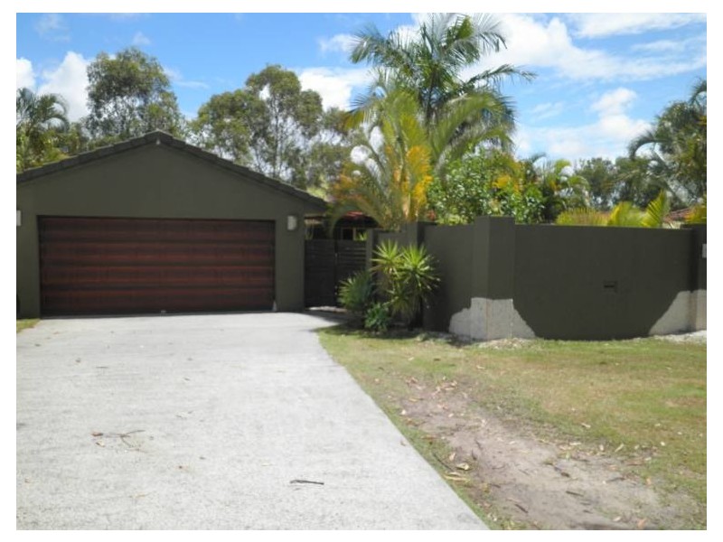 17 James Cagney Close, Parkwood QLD 4214