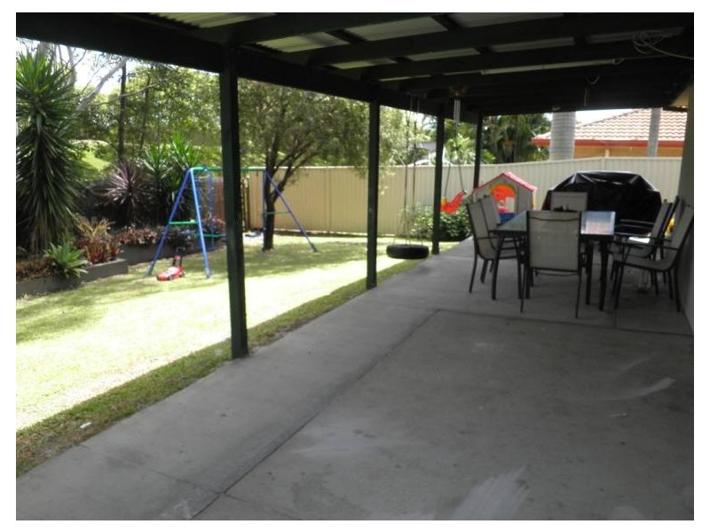 17 James Cagney Close, Parkwood QLD 4214