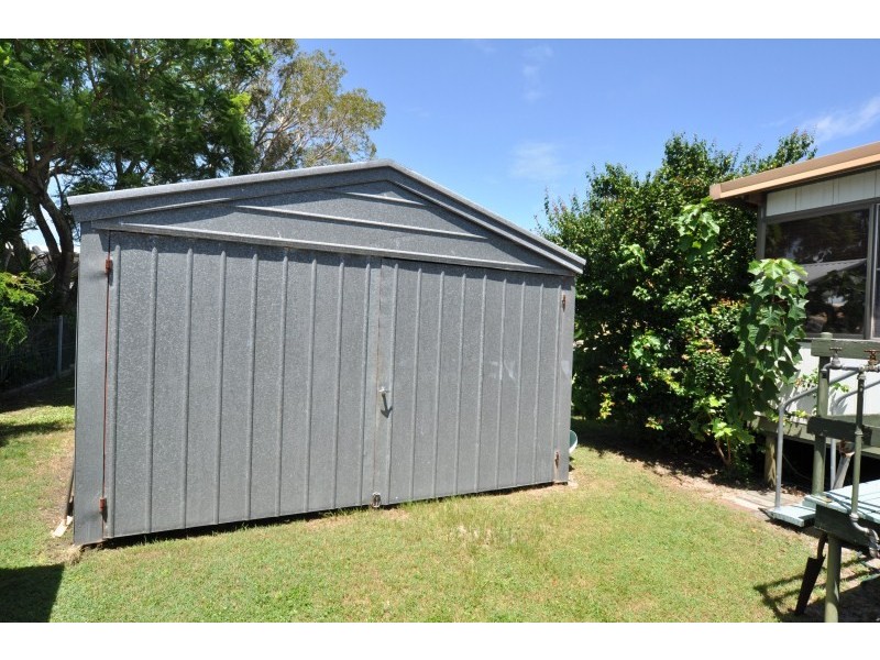 22 Barnard Street, Biggera Waters QLD 4216