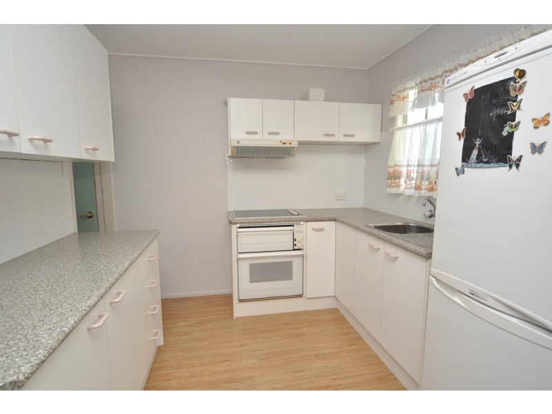 22 Barnard Street, Biggera Waters QLD 4216