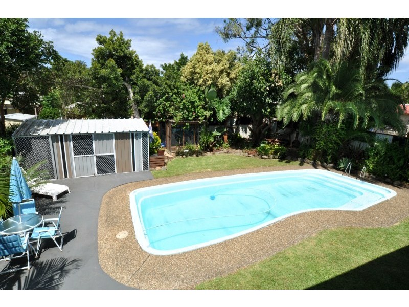 61 Jacaranda Avenue, Hollywell QLD 4216