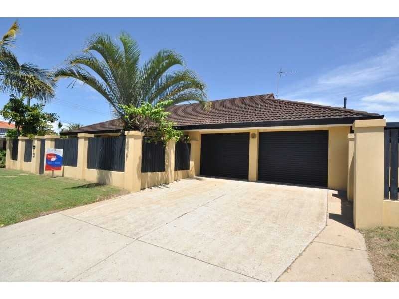 6 Margaroola Avenue, Biggera Waters QLD 4216