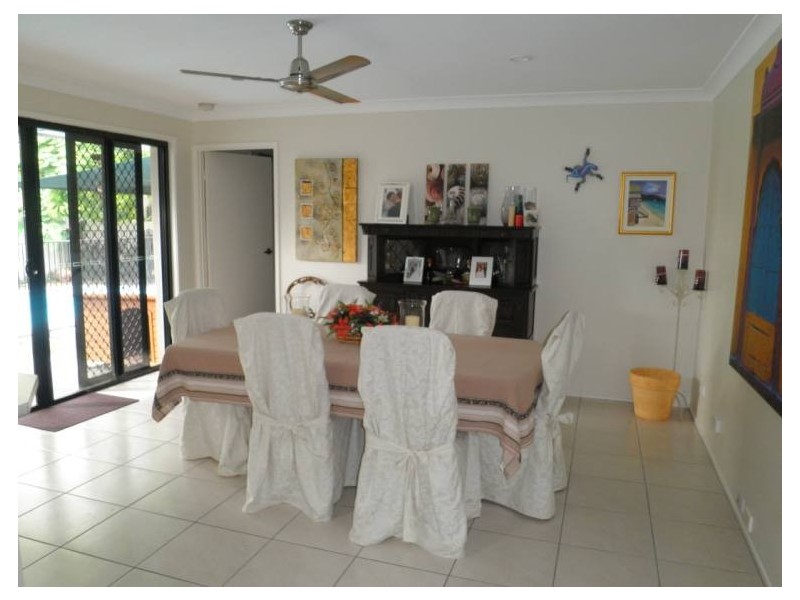 8 Nemara Street, Biggera Waters QLD 4216