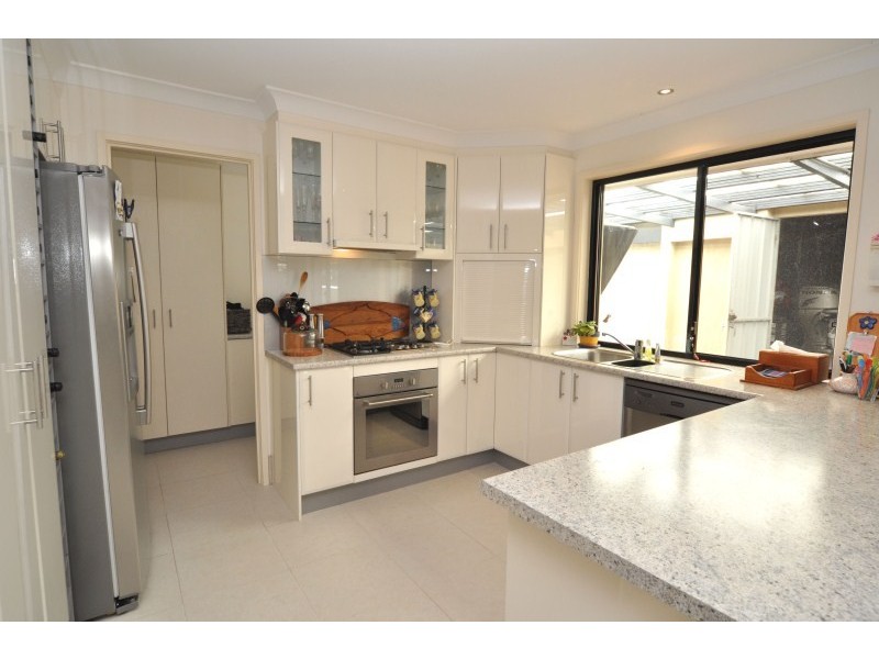 1 Matthew Flinders Drive, Hollywell QLD 4216