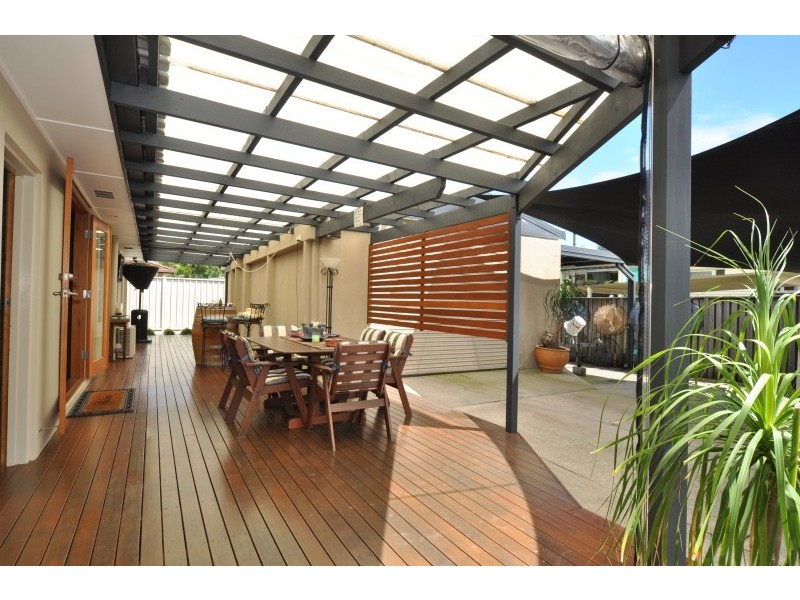 1 Matthew Flinders Drive, Hollywell QLD 4216