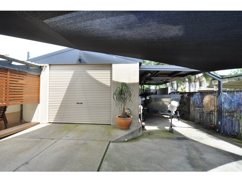 1 Matthew Flinders Drive, Hollywell QLD 4216