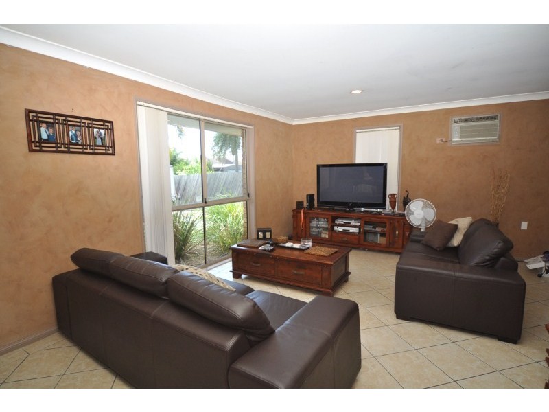 14 Waranga Way, Coombabah QLD 4216