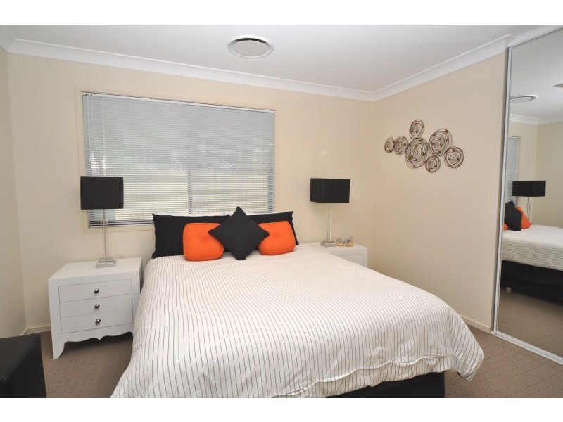 43 Broadwater Street, Runaway Bay QLD 4216