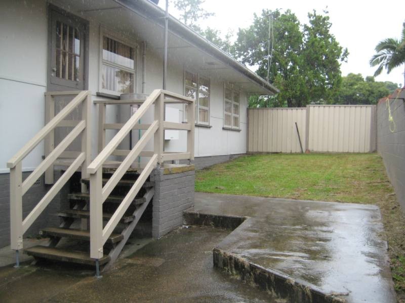 33 Wilson Street, Labrador QLD 4215