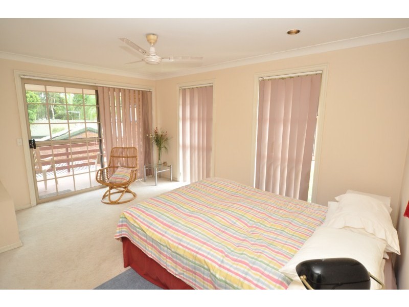 1/6 Dell Court, Coombabah QLD 4216