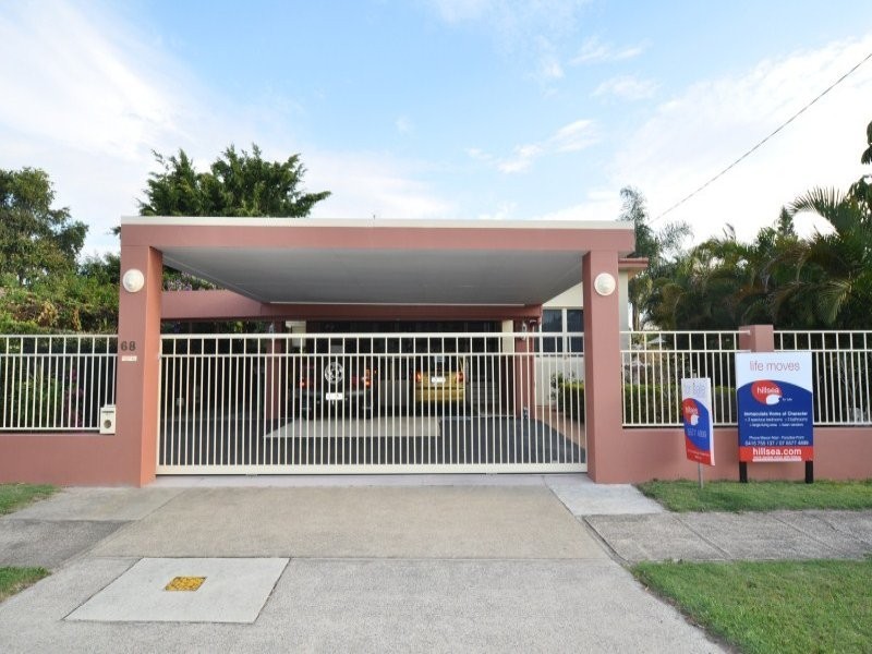 68 Poinsettia Avenue, Runaway Bay QLD 4216
