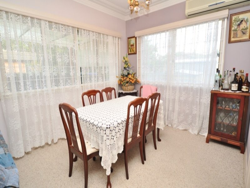 68 Poinsettia Avenue, Runaway Bay QLD 4216