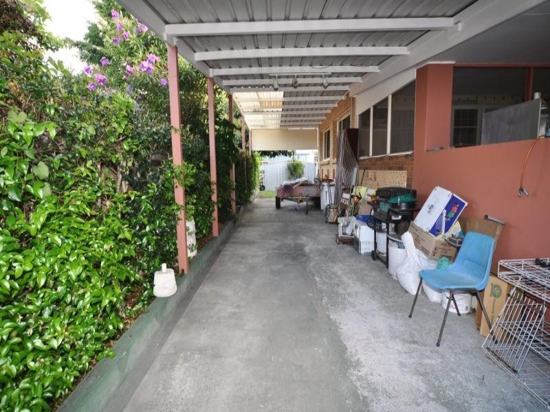 68 Poinsettia Avenue, Runaway Bay QLD 4216