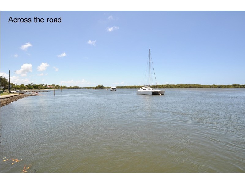34 Boykambil Esplanade, Hope Island QLD 4212