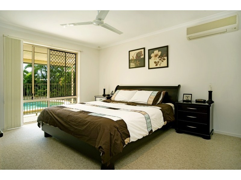 6 Grande Entrance, Monterey Keys QLD 4212