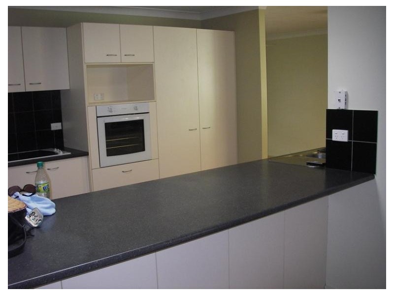 16 Burrinjuck Drive, Coombabah QLD 4216