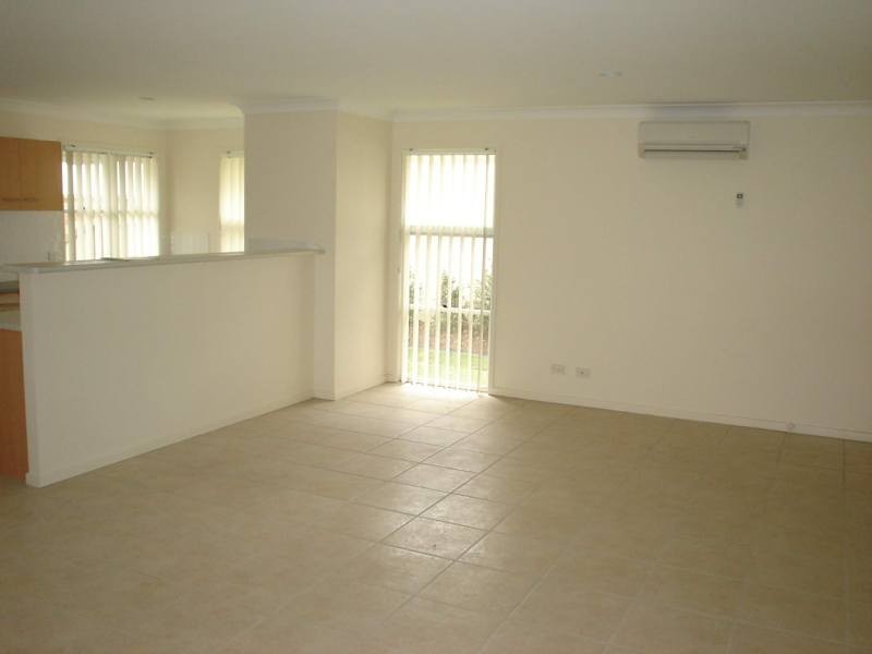 1/23 Denton Street, Upper Coomera QLD 4209