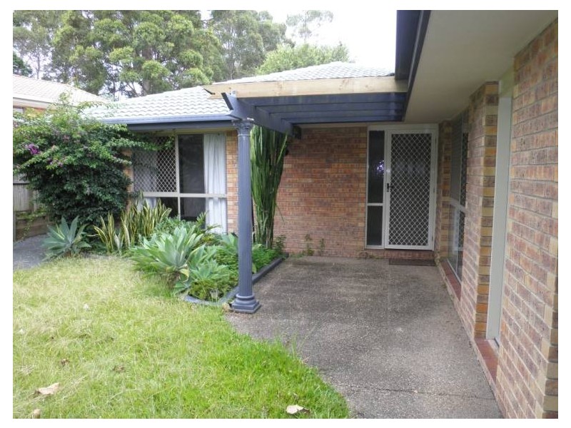 76 Open Drive, Arundel QLD 4214