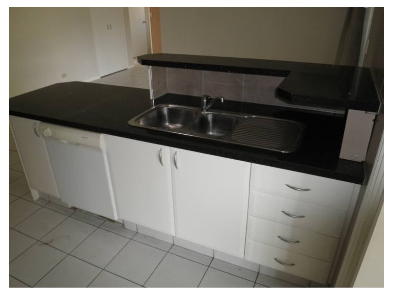 76 Open Drive, Arundel QLD 4214