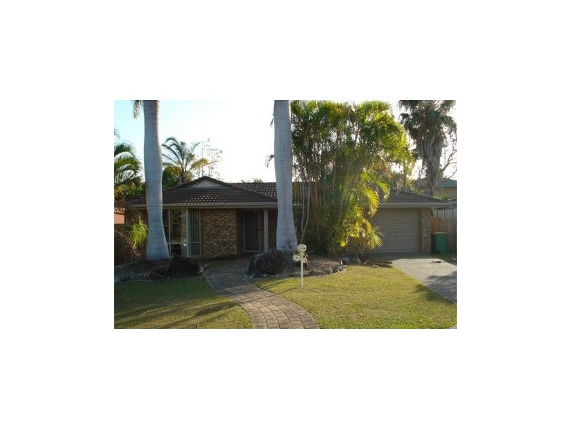 10 Range Court, Arundel QLD 4214