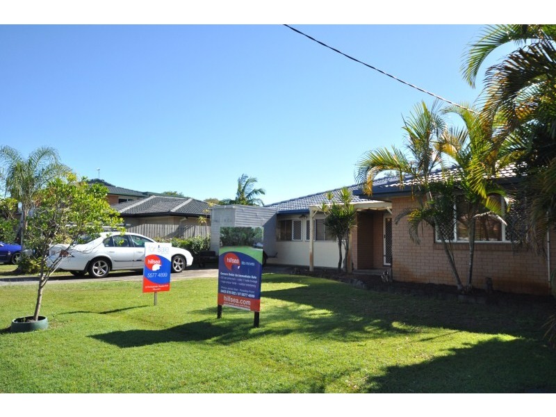 17 Shoveller Avenue, Paradise Point QLD 4216