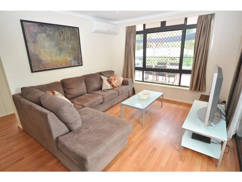 17 Magnolia Avenue, Hollywell QLD 4216