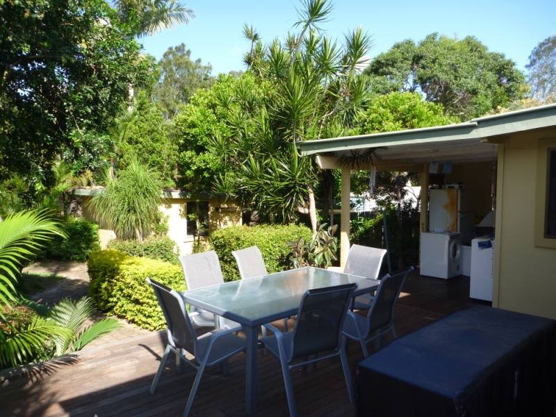7 Kerr Avenue, Southport QLD 4215