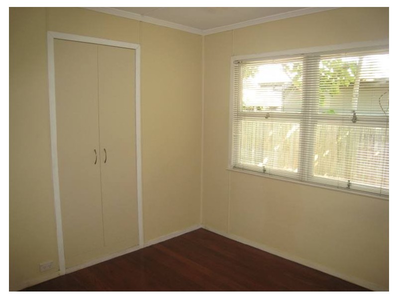 26 Clark Street, Biggera Waters QLD 4216