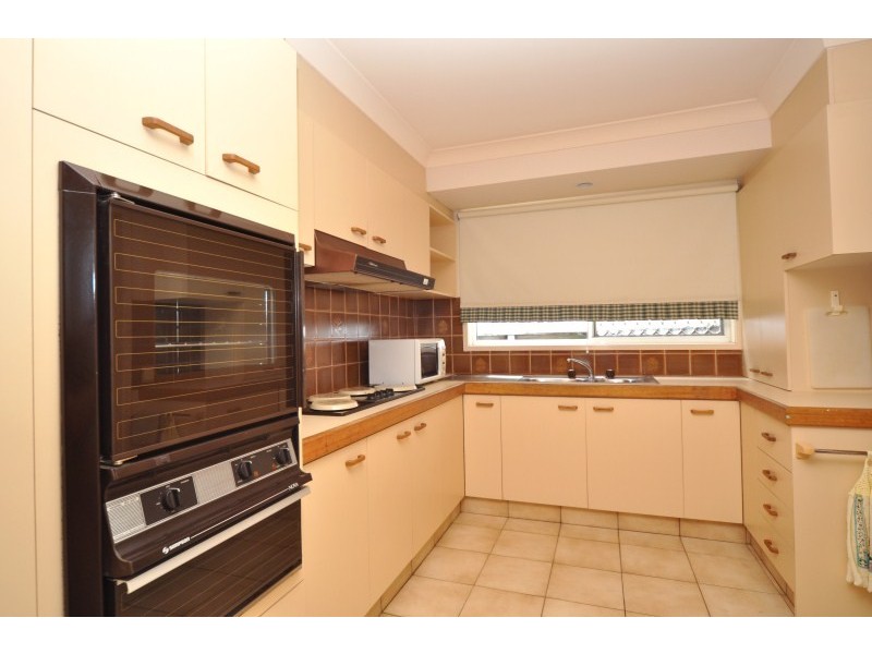 1/12 Scoter Avenue, Paradise Point QLD 4216