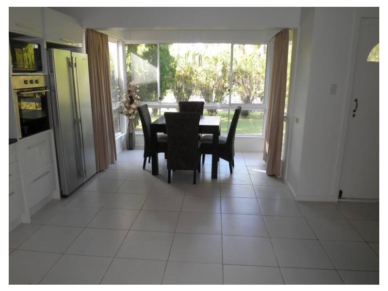 9 Coombabah Road, Runaway Bay QLD 4216