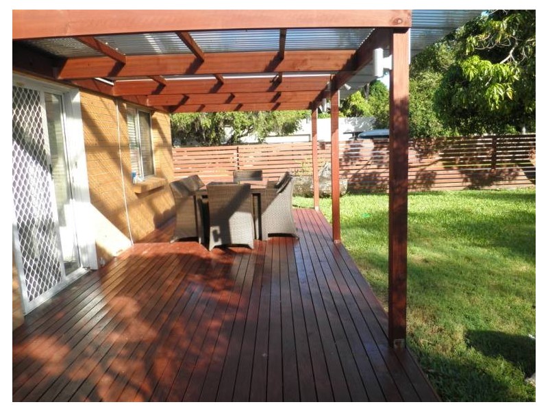 9 Coombabah Road, Runaway Bay QLD 4216