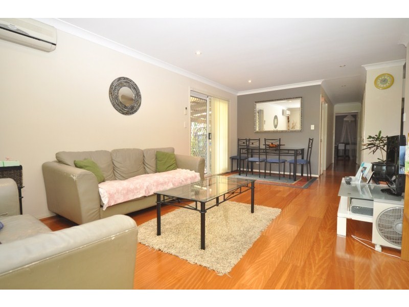 1/25 Coventry Court, Labrador QLD 4215