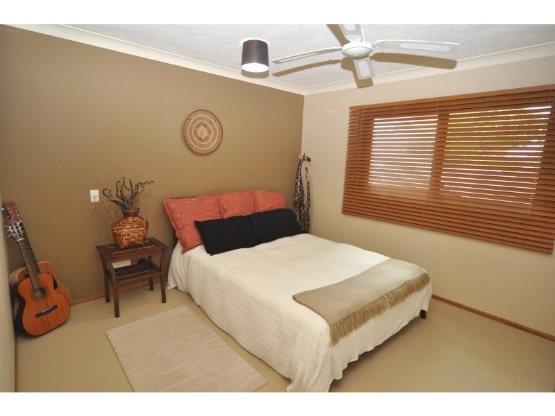 56 Poinsettia Avenue, Runaway Bay QLD 4216