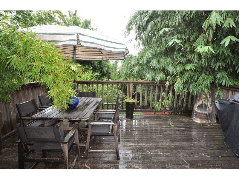 56 Poinsettia Avenue, Runaway Bay QLD 4216