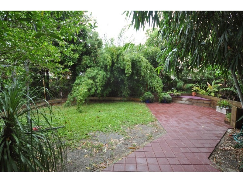 56 Poinsettia Avenue, Runaway Bay QLD 4216