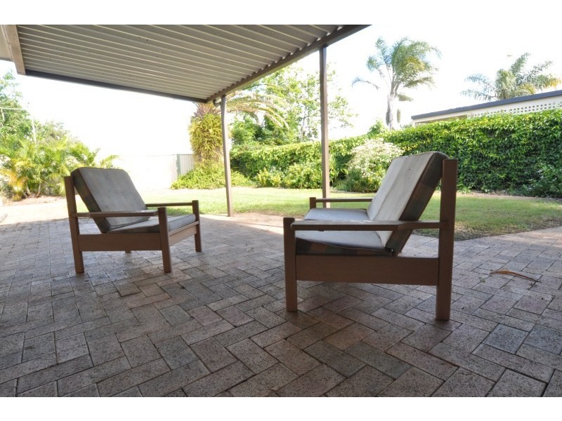 32 Simbai Street, Runaway Bay QLD 4216